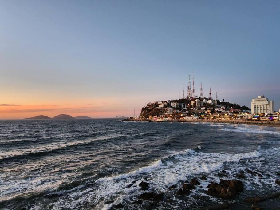 Dpto Playa Centro Malecon Plza Machado¡Promocion! Apartment Mazatlan Ngoại thất bức ảnh